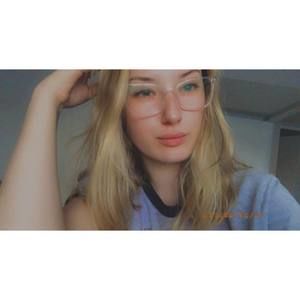 Meet your Posher, Mya